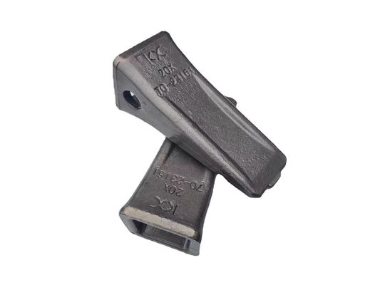 Kobelco Series Forged Bucket Teeth 20X-70-23161 قطع غيار ماكينات نقل التربة
